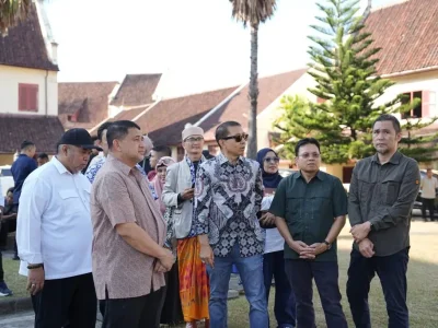 Kunjungi Makassar, Fadli Zon Dorong Benteng Rotterdam Jadi Pusat Sejarah dan Budaya